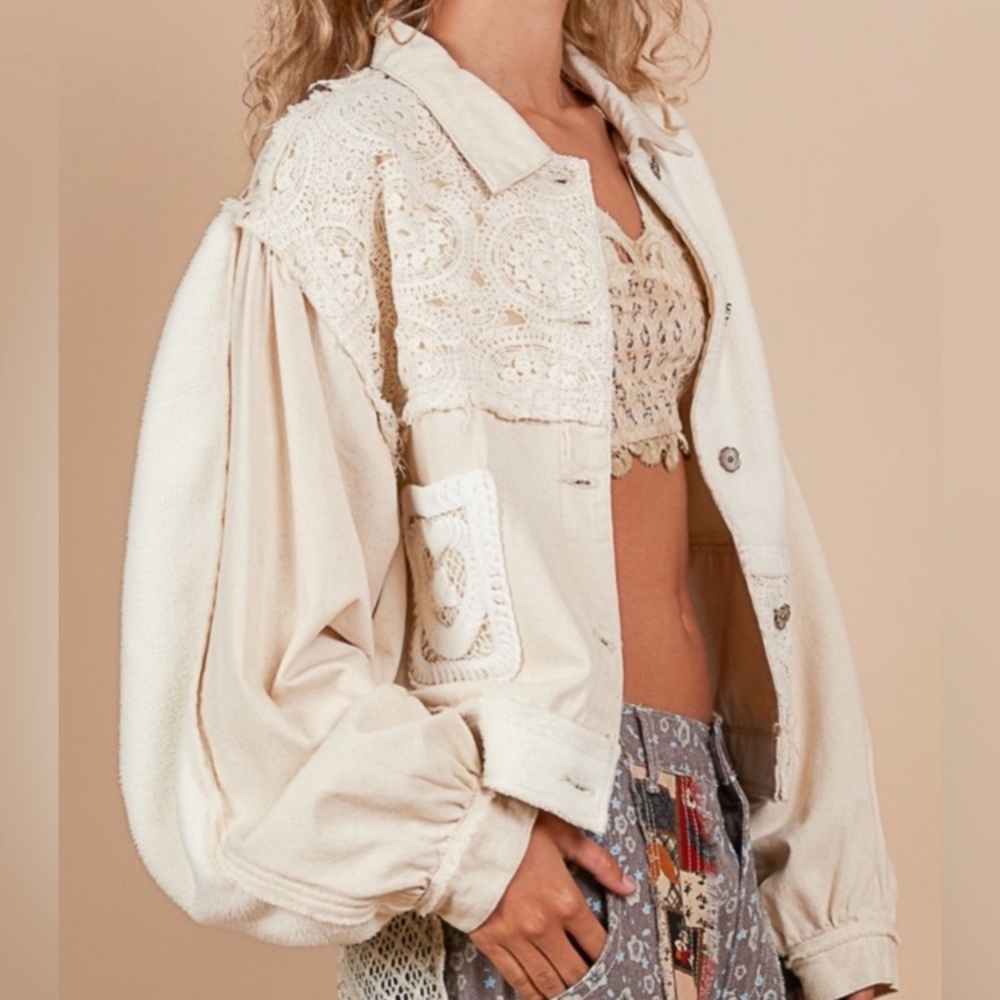 POL Cream Lace Crochet Cottagecore Cowuette Oversized Jacket Size Medium